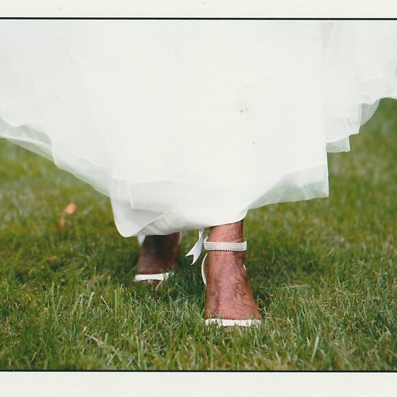 Stunning Ivory Mermaid Wedding Dress - Elegant Bridal Gown - Picture 5 of 6